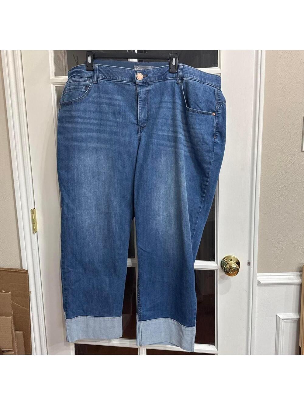 Wit & Wisdom Blue Denim Capri Pants Cuffed Hem Size 22W